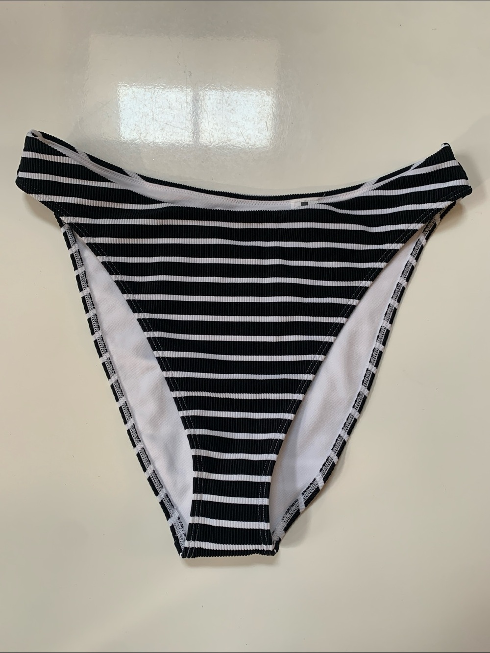 [M] A&F Striped Black & White Bikini Bottom